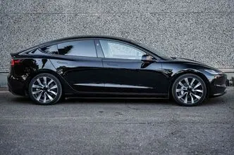 Tesla Model 3, 366 kW, elekter, automaat, nelikvedu