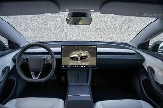 Tesla Model 3, 366 kW, elekter, automaat, nelikvedu