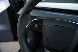 Tesla Model 3, 366 kW, elekter, automaat, nelikvedu