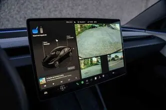 Tesla Model 3, 366 kW, elekter, automaat, nelikvedu