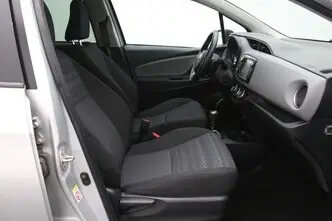 Toyota Yaris, 1.3, 73 kW, bensiin, automaat, esivedu