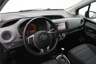 Toyota Yaris, 1.3, 73 kW, bensiin, automaat, esivedu
