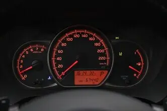 Toyota Yaris, 1.3, 73 kW, bensiin, automaat, esivedu