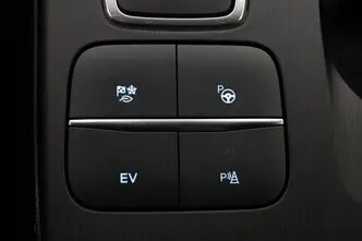 Ford Kuga, 2.5, 112 kW, pistikhübriid, automaat, esivedu