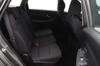 Kia Carens, 1.6, 99 kW, bensiin, manuaal, esivedu