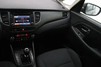 Kia Carens, 1.6, 99 kW, bensiin, manuaal, esivedu