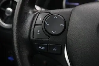 Toyota Corolla, 1.6, 97 kW, bensiin, automaat, esivedu