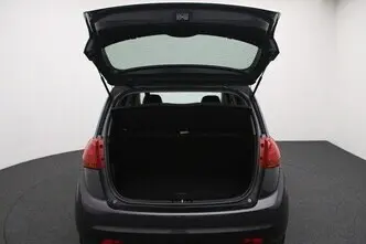 Kia Venga, 1.6, 91 kW, bensiin, automaat, esivedu