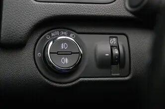 Opel Insignia, 1.6, 125 kW, bensiin, automaat, esivedu