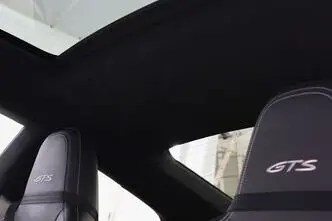 Porsche 911, 3.0, 353 kW, bensiin, automaat, nelikvedu
