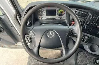 Mercedes-Benz Actros, 300 kW, дизель, автомат