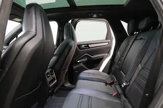 Porsche Cayenne, 4.0, 404 kW, bensiin, automaat, nelikvedu