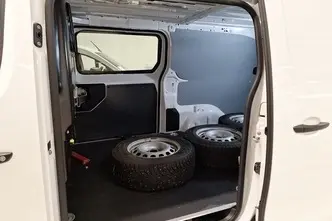 Citroën e-Jumpy, electric, automatic, front-wheel drive