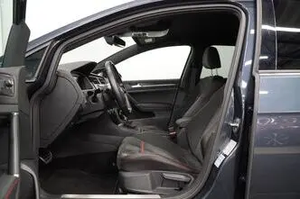 Volkswagen Golf, 2.0, 180 kW, бензин, автомат, передний привод