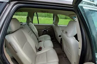 Volvo XC90, 2.4, 136 kW, diesel, automatic, four-wheel drive
