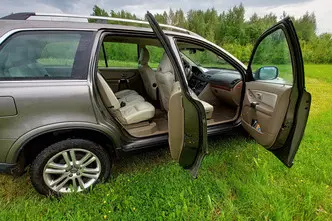 Volvo XC90, 2.4, 136 kW, diesel, automatic, four-wheel drive
