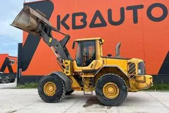 Volvo L 90 F 4x4, 128 kW, diesel, automatic