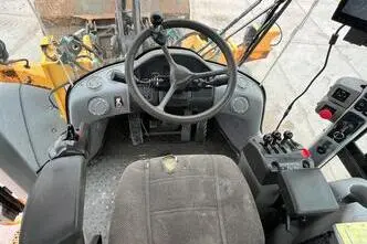 Volvo L 90 F 4x4, 128 kW, diesel, automatic