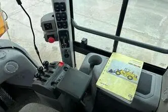 Volvo L 90 F 4x4, 128 kW, diesel, automatic