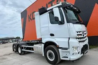 Mercedes-Benz Arocs 2542 6x2*4, 310 kW, дизель, автомат