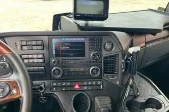 Mercedes-Benz Arocs 2542 6x2*4, 310 kW, дизель, автомат