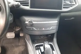 Peugeot 308, 1.2, 96 kW, bensiin, automaat, esivedu