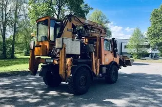 Mercedes-Benz UNIMOG U1400, 6.0, 100 kW, дизель, механическая, полный привод