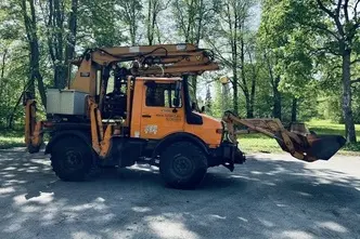 Mercedes-Benz UNIMOG U1400, 6.0, 100 kW, дизель, механическая, полный привод