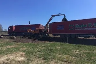 Mercedes-Benz UNIMOG U1400, 6.0, 100 kW, дизель, механическая, полный привод
