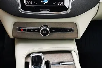 Volvo XC90, 2.0, 173 kW, hübriid, automaat, nelikvedu