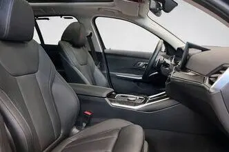 BMW 320, 140 kW, hübriid, automaat, nelikvedu