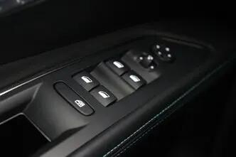 Peugeot 5008, 1.5, 96 kW, diisel, automaat, esivedu