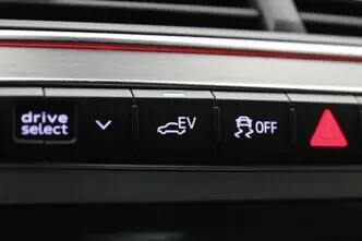 Audi Q7, 3.0, 190 kW, pistikhübriid, automaat, nelikvedu
