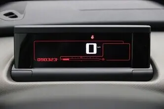 Citroën C4 Cactus, 1.6, 73 kW, diesel, manual, front-wheel drive