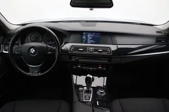 BMW 520, 2.0, 135 kW, bensiin, automaat, tagavedu