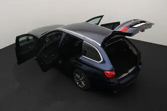 BMW 520, 2.0, 135 kW, bensiin, automaat, tagavedu