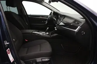 BMW 520, 2.0, 135 kW, bensiin, automaat, tagavedu