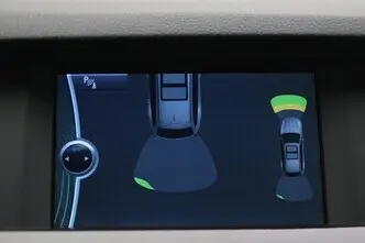 BMW 520, 2.0, 135 kW, bensiin, automaat, tagavedu