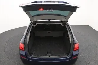 BMW 520, 2.0, 135 kW, bensiin, automaat, tagavedu