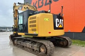 Caterpillar 320 E, 113 kW, diisel