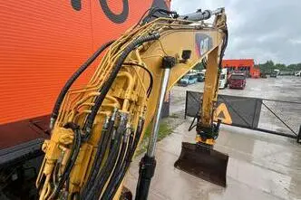 Caterpillar 320 E, 113 kW, diisel