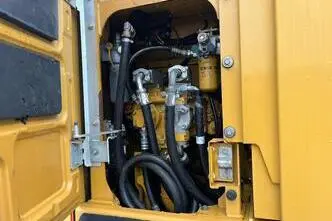 Caterpillar 320 E, 113 kW, diisel