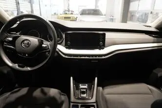 Škoda Octavia, 1.0, 81 kW, гибрид, автомат, передний привод