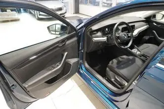 Škoda Octavia, 1.0, 81 kW, гибрид, автомат, передний привод