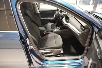 Škoda Octavia, 1.0, 81 kW, гибрид, автомат, передний привод