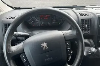Peugeot Boxer, 2.2, 96 kW, дизель, механическая, передний привод