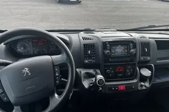 Peugeot Boxer, 2.2, 96 kW, дизель, механическая, передний привод