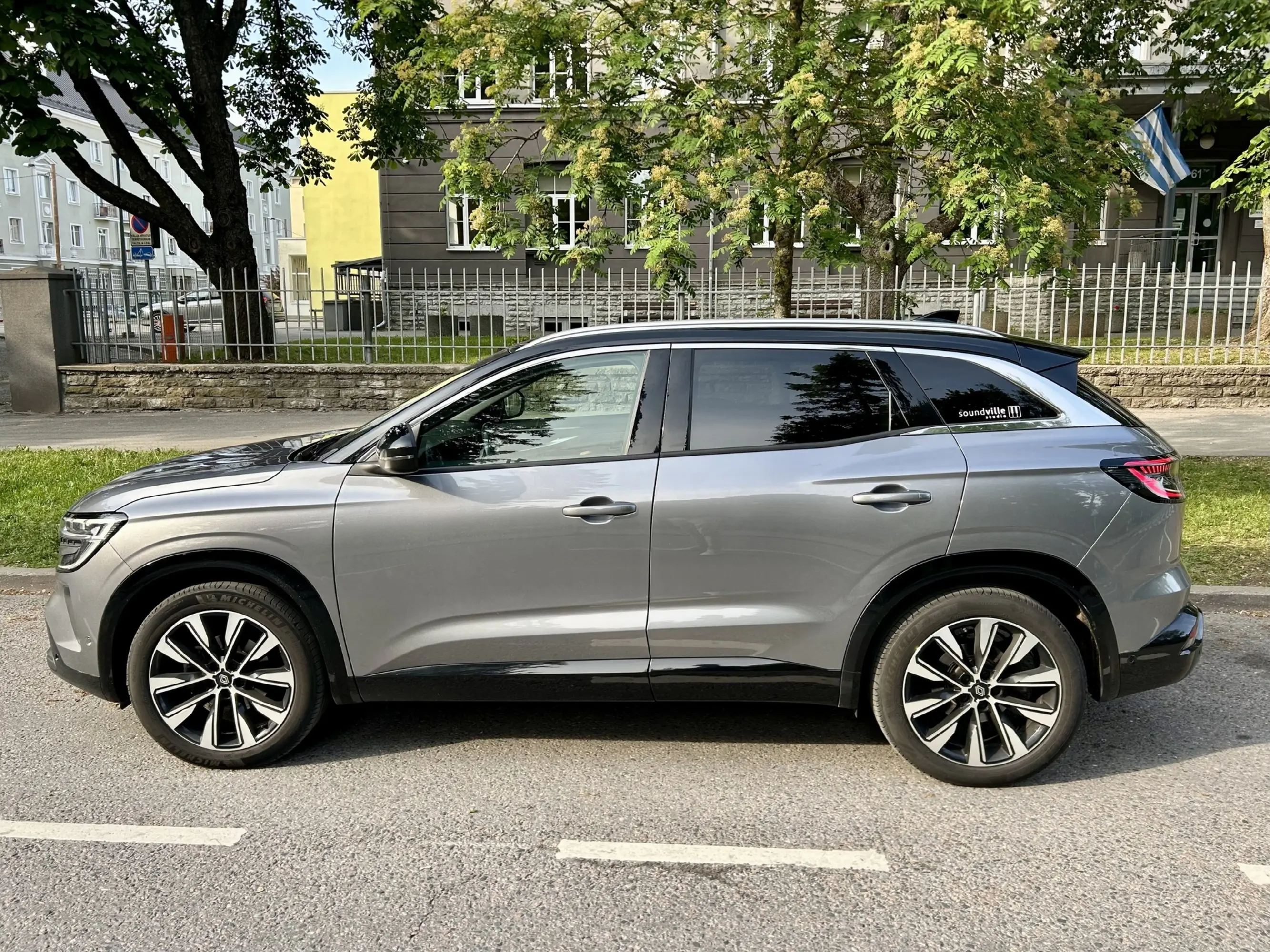 Renault Austral, 1.3, 116 kW, hübriid, automaat, esivedu