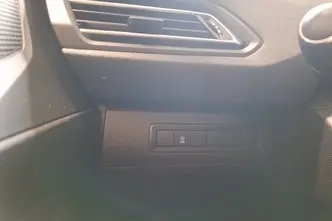 Peugeot 308, 1.2, 96 kW, bensiin, automaat, esivedu