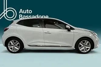 Renault Clio, 1.6, 67 kW, гибрид, автомат, передний привод